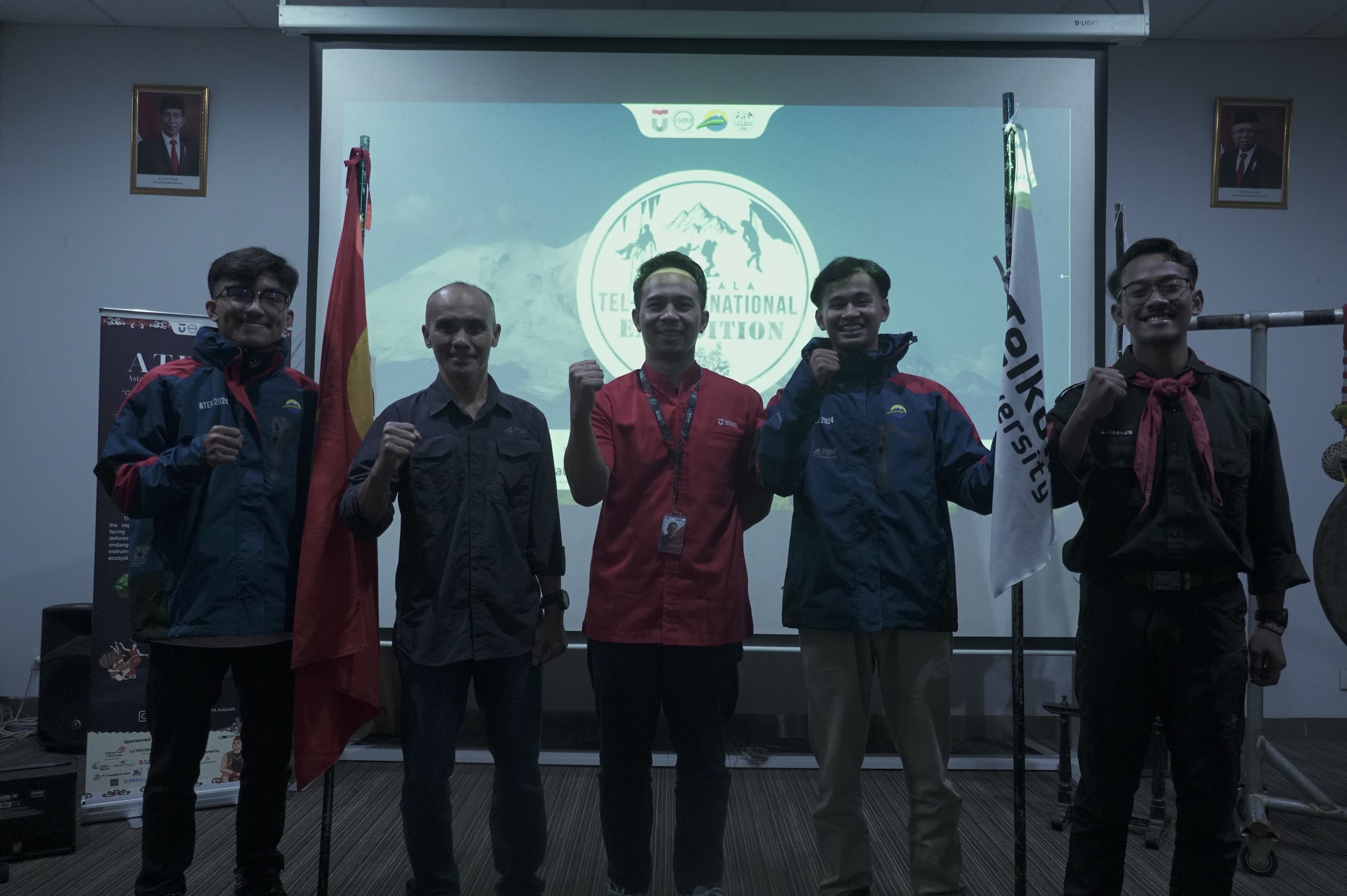 Expedition departure ceremony